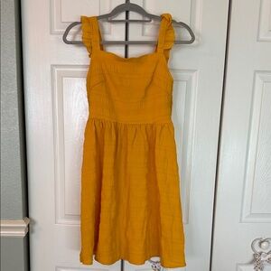 NWOT Wash and wear Sunshine Yellow Dress